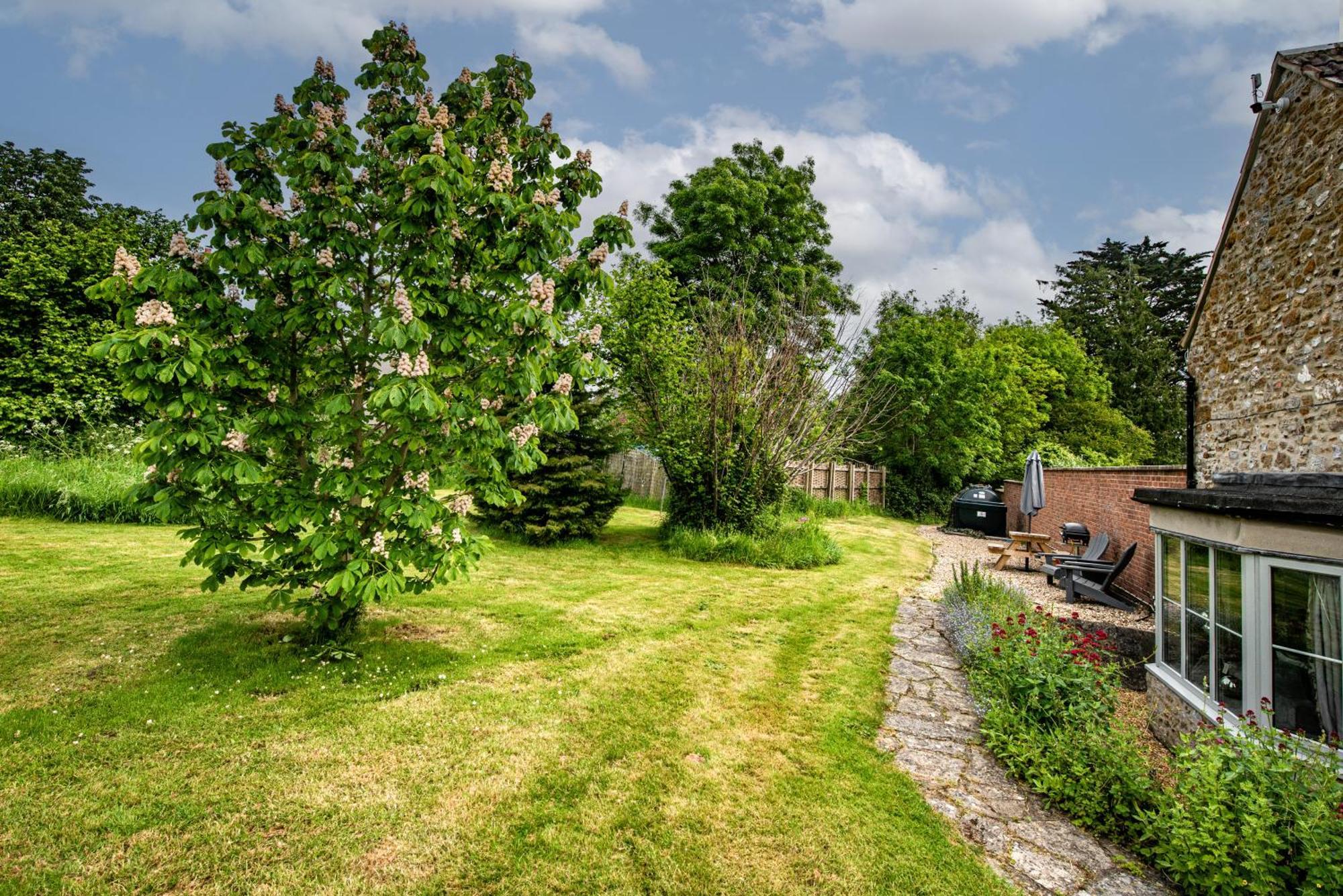 Bed and Breakfast Boudoir&Brunch @ Bullen Court à Ilminster Extérieur photo